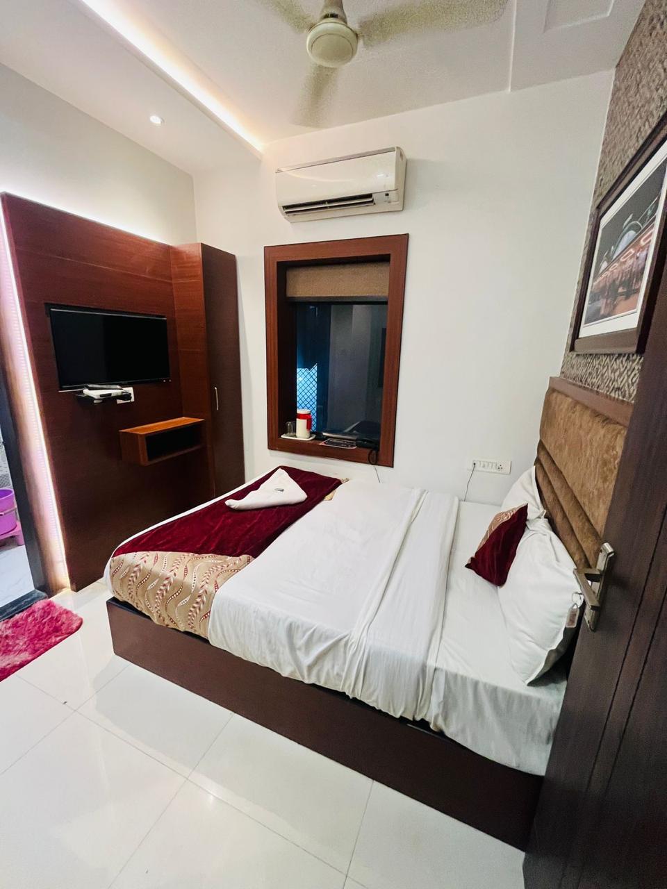 Goel Villa room 2
