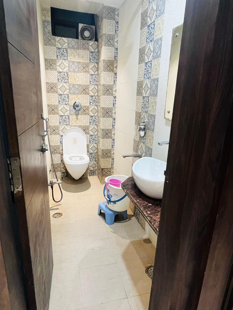Goel Villa room 6